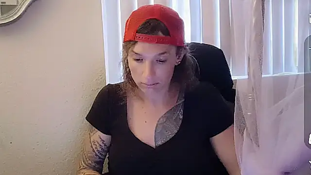 Snapshot of cassiemichellexx chatting on 06.27.26 cassiemichellexx online show from 06.27.26