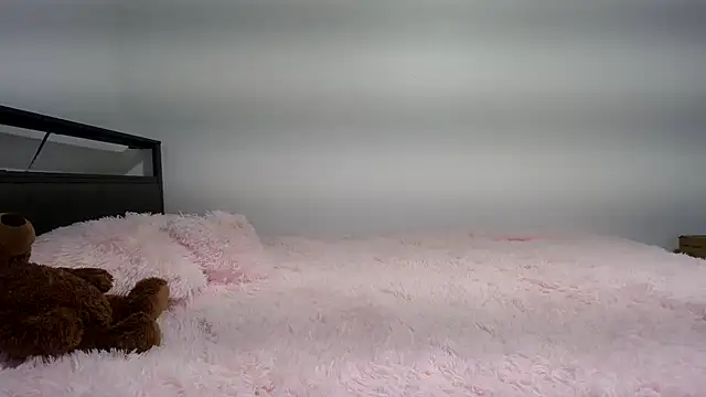 QueenLolaX online show from 03.06.26