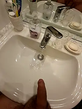 teddy79good online show from 10.21.25