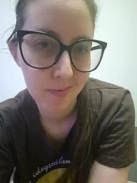 Snapshot of Sarah459 chatting on 06.23.26 Sarah459 online show from 06.23.26
