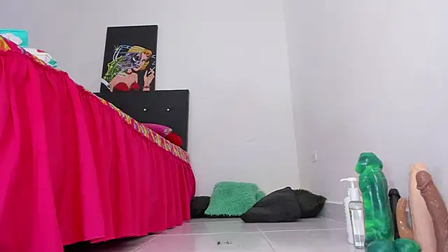 Snapshot of msschloee_ chatting on 01.27.25 msschloee online show from 01.27.25