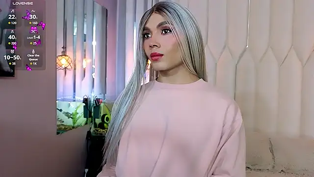 Megan Do Santos online show from 04.20.26