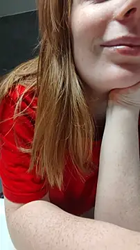 Snapshot of FENIX_ZLA chatting on 02.12.26 FENIX ZLA online show from 02.12.26