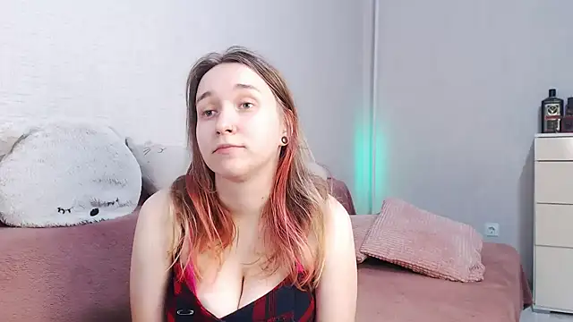 lovely hayley online show from 06.30.26