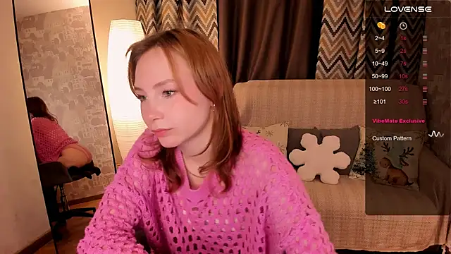 Snapshot of LanaBlu_ chatting on 12.17.24 LanaBlu online show from 12.17.24