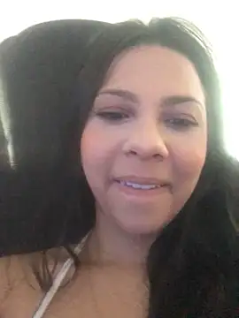 Snapshot of bellinii07 chatting on 11.27.25 bellinii07 online show from 11.27.25