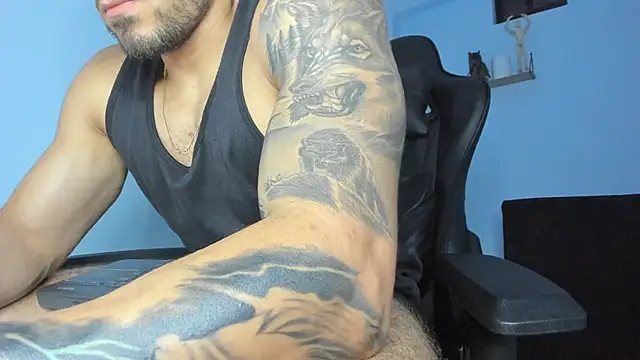 Snapshot of _Poseidon1_ chatting on 03.03.25 Poseidon1 online show from 03.03.25