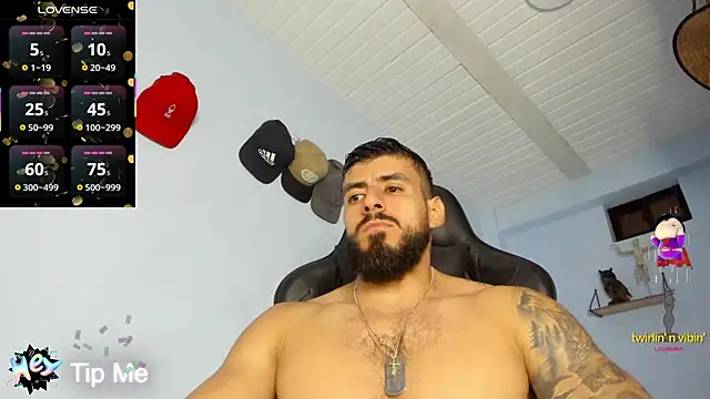 Snapshot of _Poseidon1_ chatting on 09.21.25 Poseidon1 online show from 09.21.25