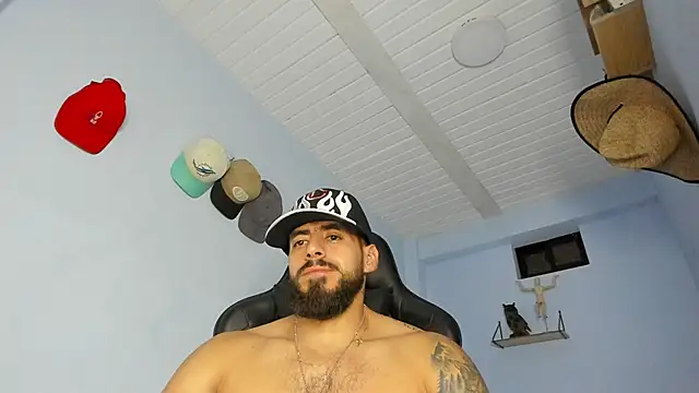 Snapshot of _Poseidon1_ chatting on 09.23.25 Poseidon1 online show from 09.23.25