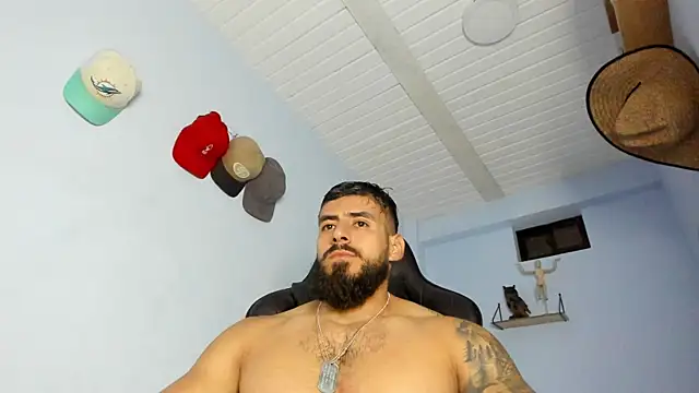 Snapshot of _Poseidon1_ chatting on 10.24.25 Poseidon1 online show from 10.24.25