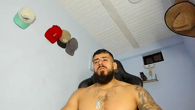 Snapshot of _Poseidon1_ chatting on 10.30.25 Poseidon1 online show from 10.30.25