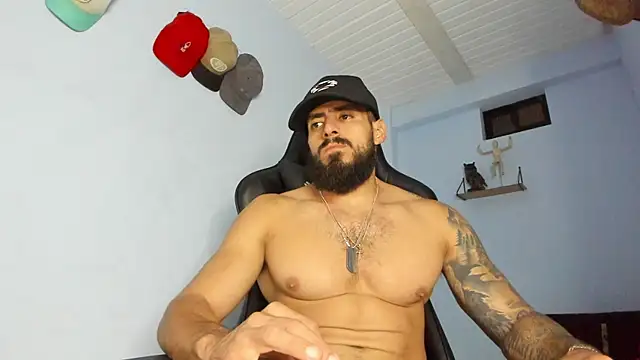 Snapshot of _Poseidon1_ chatting on 11.09.25 Poseidon1 online show from 11.09.25