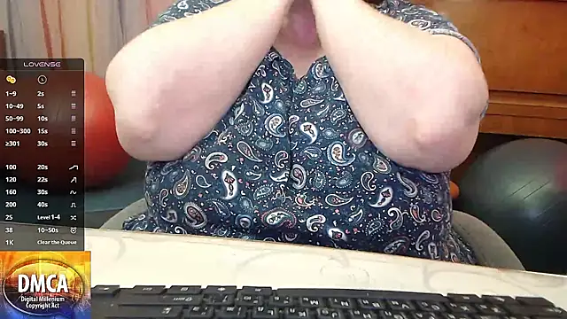 RoseRed69 online show from 02.18.25