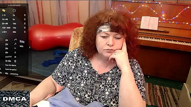 RoseRed69 online show from 03.05.25