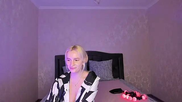 Amanda054 online show from 02.24.25