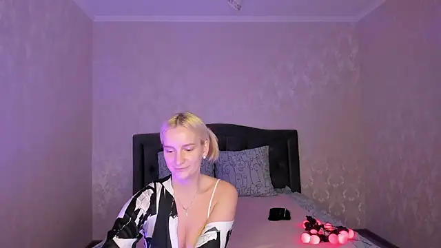 Amanda054 online show from 02.24.25