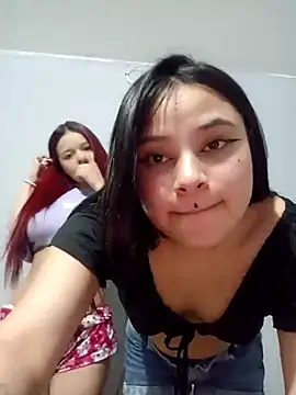 Snapshot of Anne_and_Mia chatting on 12.23.24 Anne and Mia online show from 12.23.24