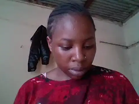 Queen loveer online show from 03.16.25