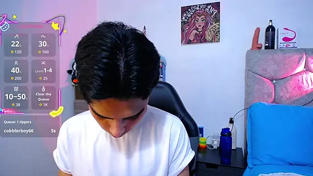 OwenBluee online show from 12.17.25