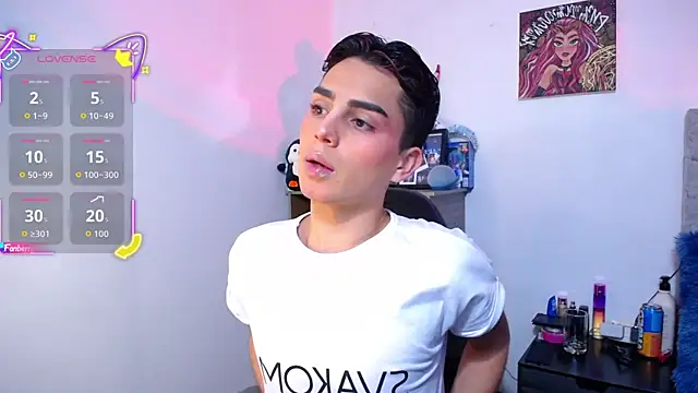 Snapshot of OwenBluee chatting on 01.17.26 OwenBluee online show from 01.17.26