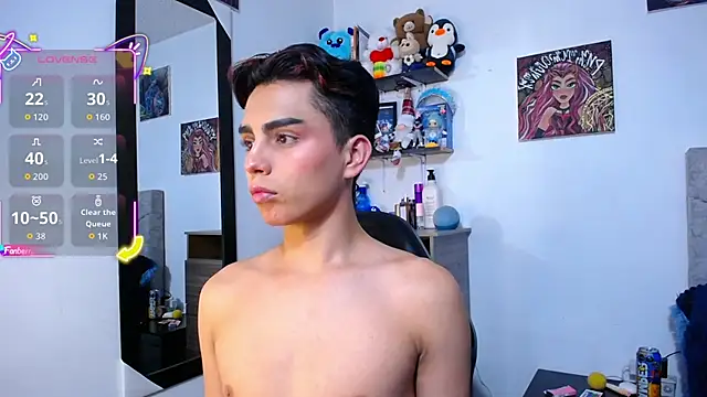 Snapshot of OwenBluee chatting on 02.11.26 OwenBluee online show from 02.11.26