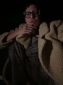 myloveforyouu online show from 03.17.25