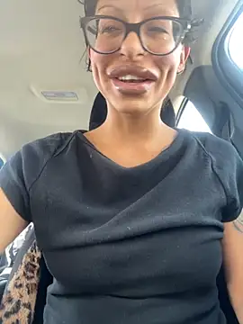 myloveforyouu online show from 09.21.25