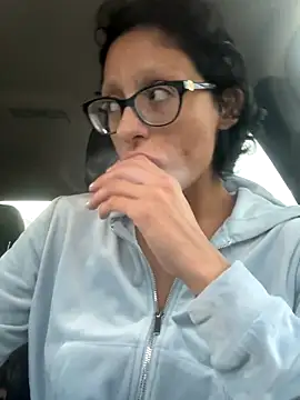 myloveforyouu online show from 10.08.25