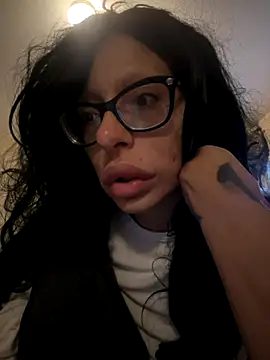 myloveforyouu online show from 12.04.25