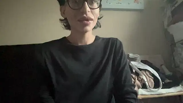 Snapshot of myloveforyouu chatting on 04.06.26 myloveforyouu online show from 04.06.26