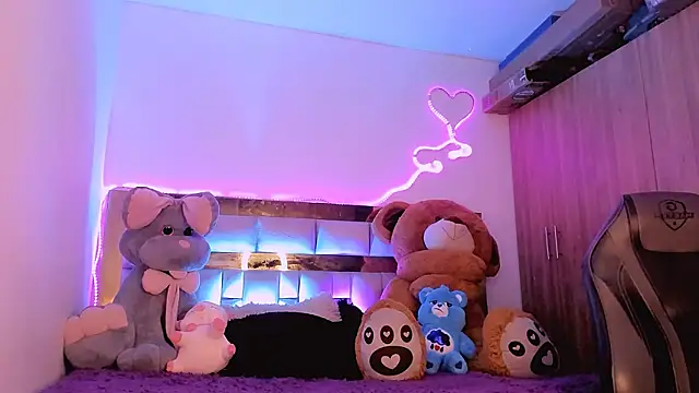 Lucidollts  online show from 02.01.25