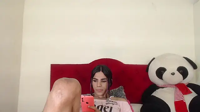 Luluu 08 online show from 02.21.25