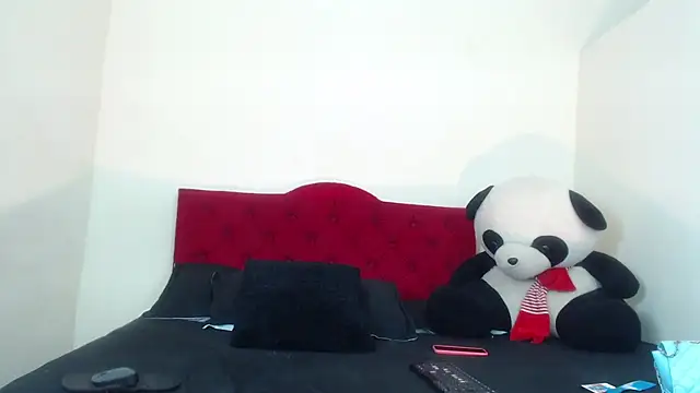 Luluu 08 online show from 03.08.25