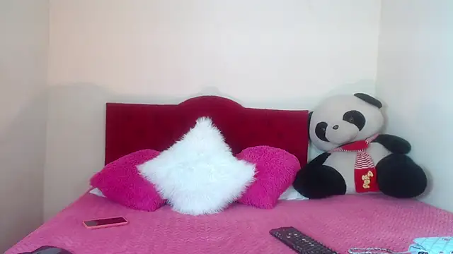 Luluu 08 online show from 03.17.25