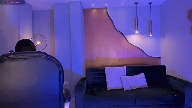 ValeriaRiveraX online show from 03.11.25