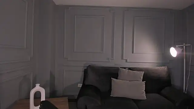 Snapshot of MariaHerrera_ chatting on 02.27.25 MariaHerrera online show from 02.27.25