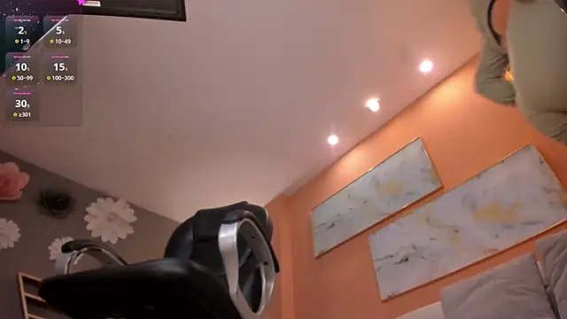 KatieStonne online show from 03.12.25