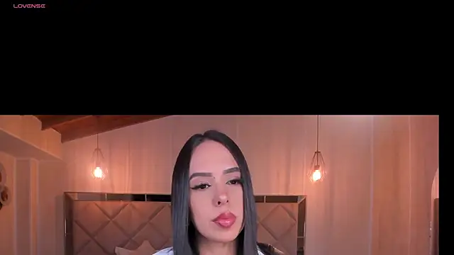 KatieStonne online show from 10.03.25