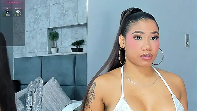 Snapshot of Salome_Diaz_ chatting on 03.01.25 Salome Diaz online show from 03.01.25