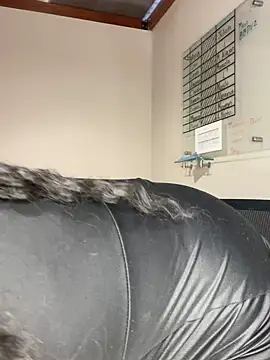 Snapshot of Salome_Diaz_ chatting on 03.17.25 Salome Diaz online show from 03.17.25