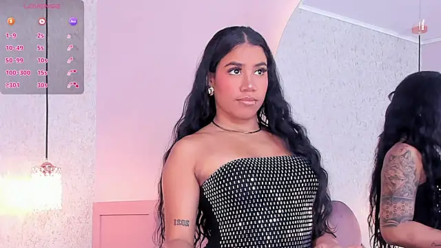 Snapshot of Salome_Diaz_ chatting on 09.09.25 Salome Diaz online show from 09.09.25