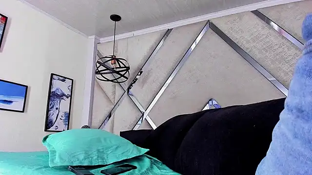 Damian09  online show from 11.17.25