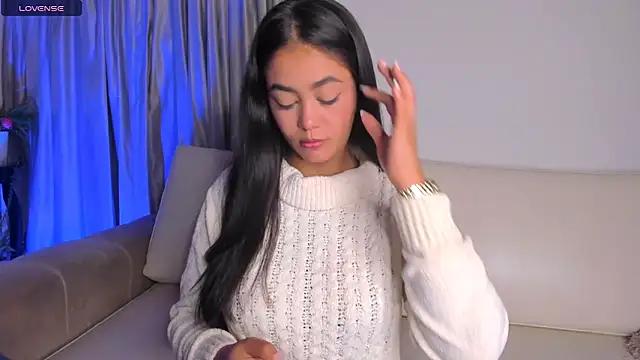 azzahara069 online show from 10.09.25