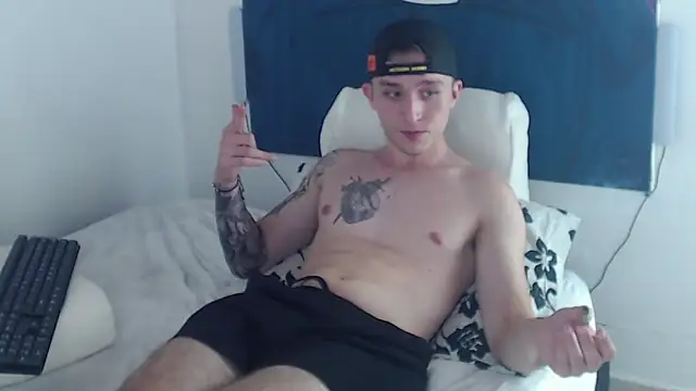 Dylanwhite23  online show from 01.03.25