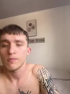 Dylanwhite23  online show from 01.17.25