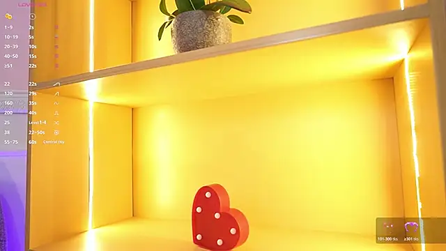 Snapshot of Anybuny chatting on 11.08.25 Anybuny online show from 11.08.25