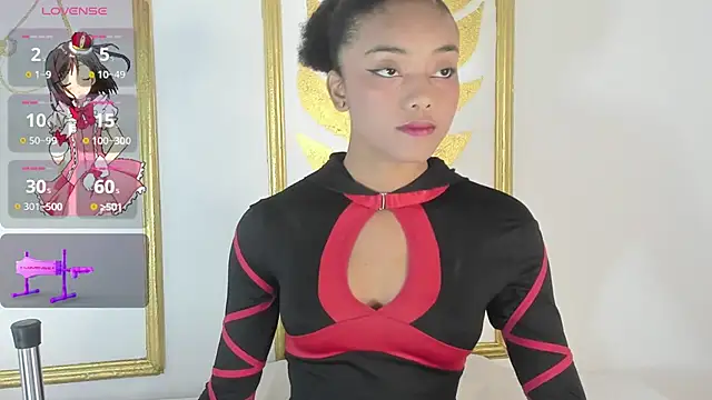 Snapshot of Juliette__3 chatting on 10.10.25 Juliette 3 online show from 10.10.25