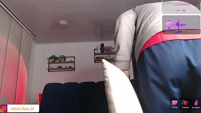 ashely ryan24 online show from 04.16.26