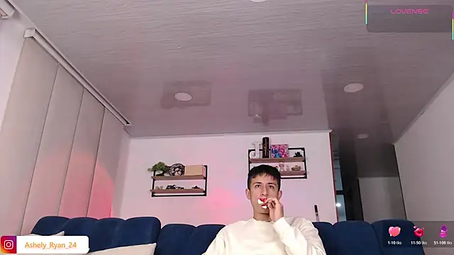 ashely ryan24 online show from 05.19.26