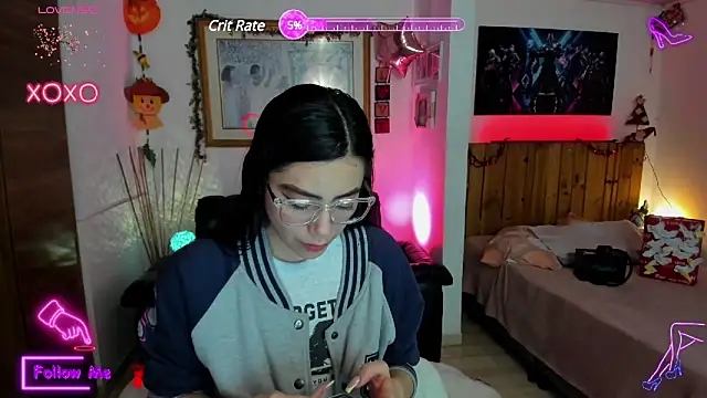 LauGrayJ online show from 03.04.25